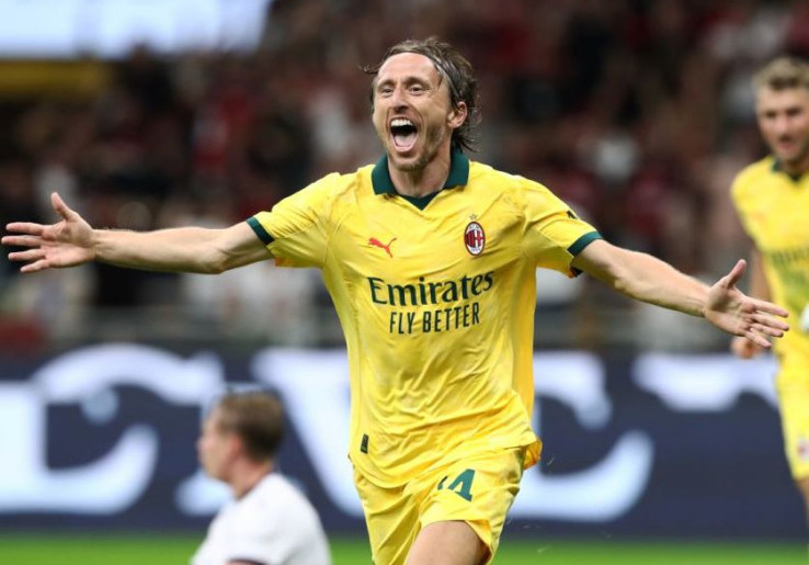 Berusia 40 Tahun, Luka Modric Cetak Gol dan Ukir Sejarah di Serie A Bersama AC Milan