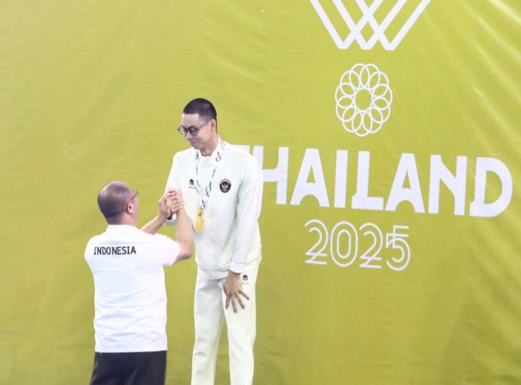 SEA Games 2025: Jason Donovan Sabet 2 Emas, Siman Sudartawa Serahkan Tongkat Estafet