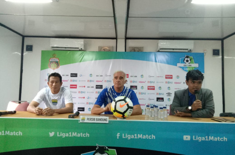 Ezechiel Kembali, Pelatih Persib Tidak Ingin Kalah dari Bhayangkara FC Demi Hidupkan Peluang Juara