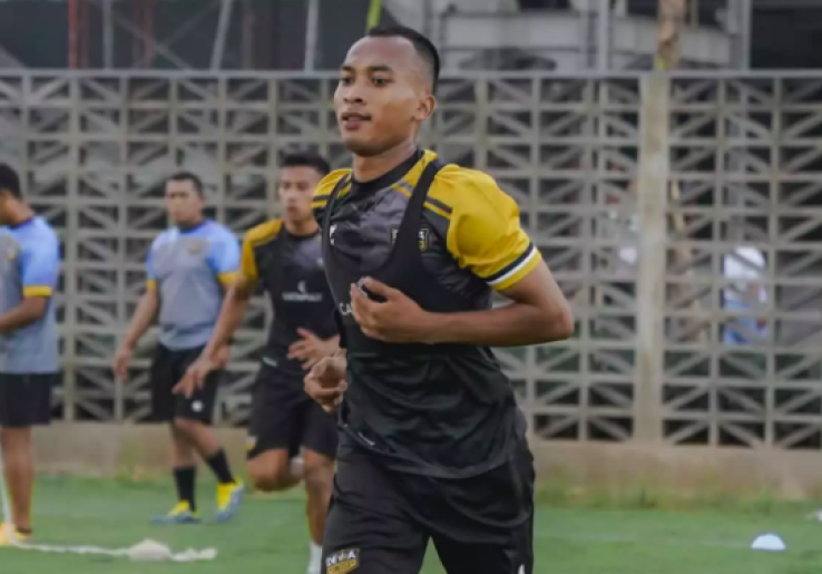 Robi Darwis Berharap Bisa Bantu Dongkrak Posisi Dewa United FC