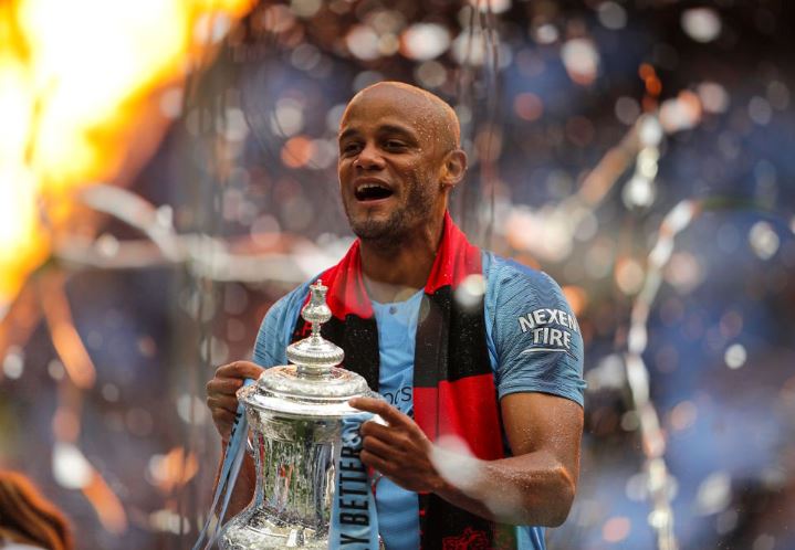 Vincent Kompany Akhiri Dedikasi 11 Tahun bersama Manchester City