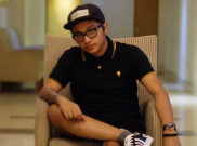 Sepatu Lari Dochi Pee Wee Gaskins Resmi Dirilis