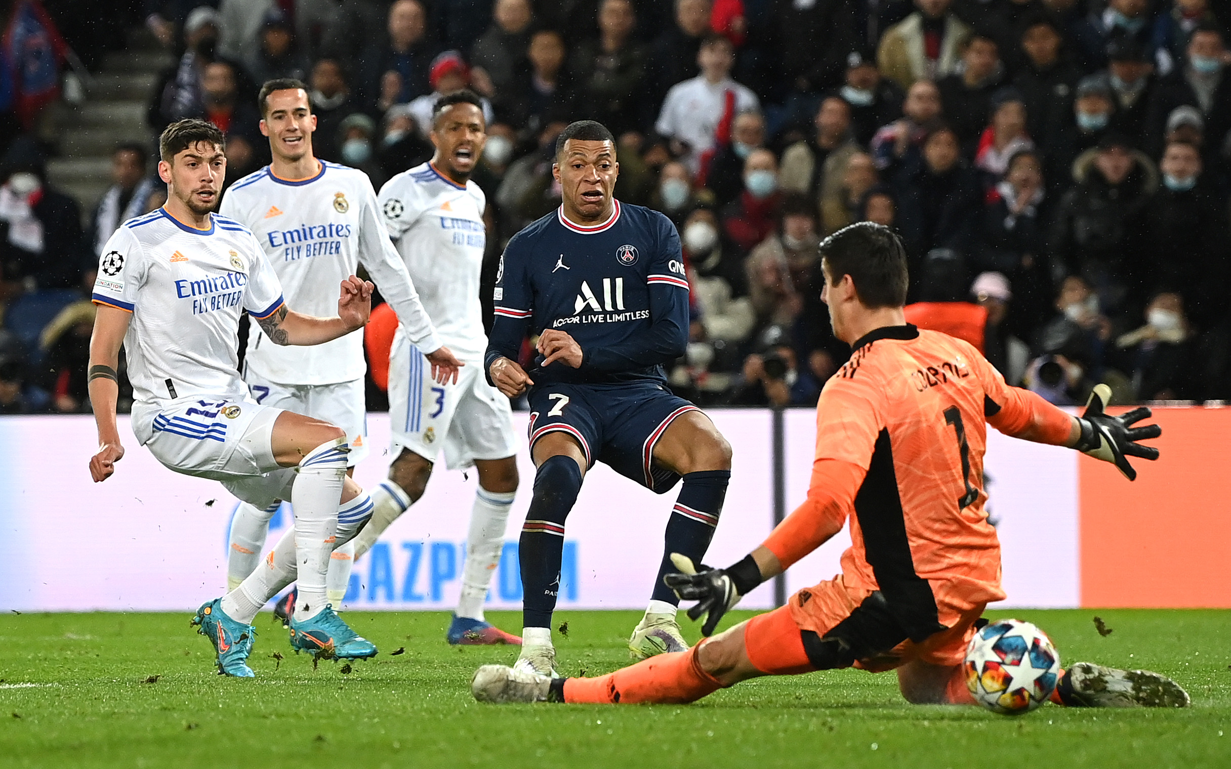 Hasil Pertandingan: Mbappe Pahlawan PSG Kalahkan Madrid, Man City Pesta Gol, Man United Akhirnya Menang