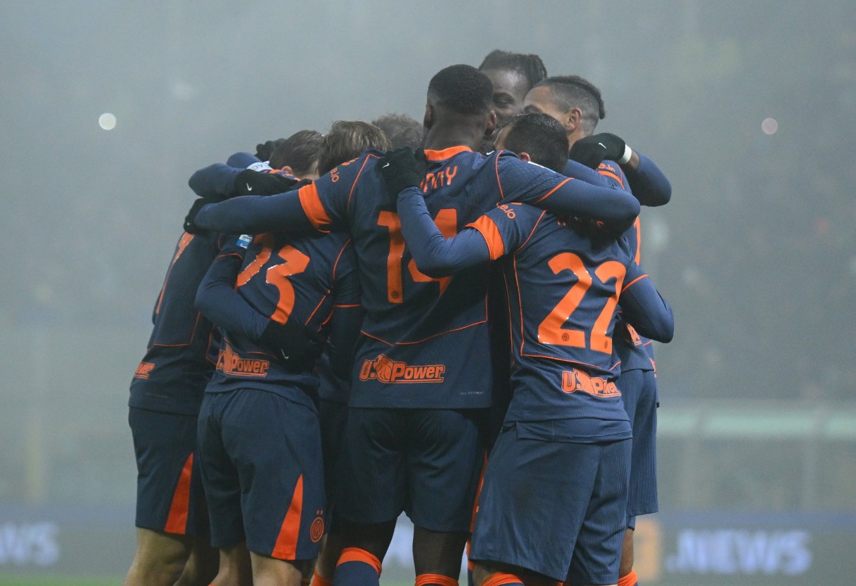 Inter Milan di Puncak Klasemen, Chivu: Bahaya Selalu Mengintai!