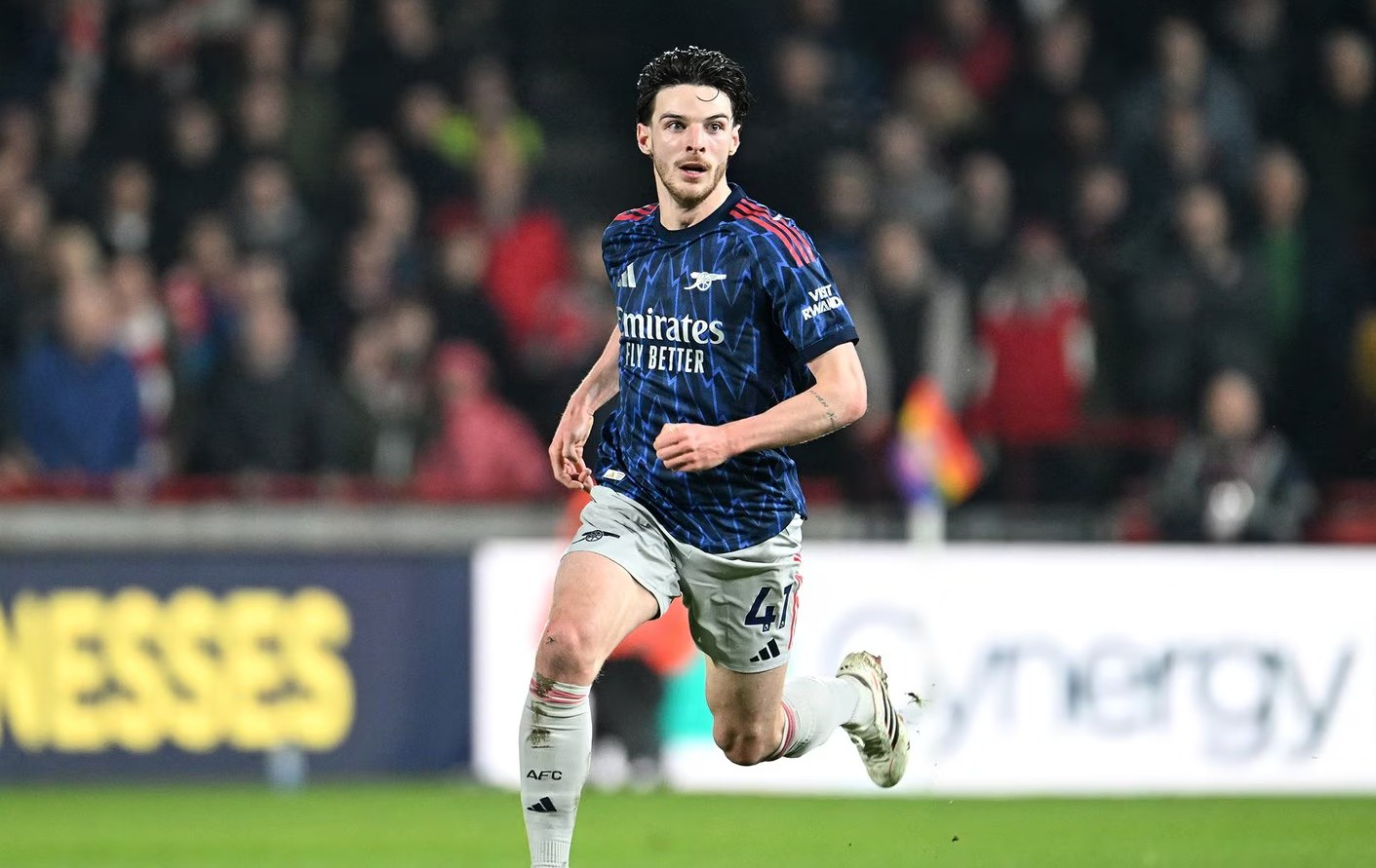 Persaingan Kian Ketat, Declan Rice Desak Arsenal Tutup Telinga 