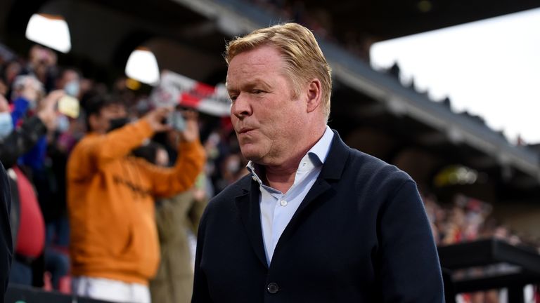 Resmi, Barcelona Pecat Ronald Koeman