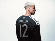 Kenakan Nomor Punggung 12, Karl Darlow Jadi Pelapis Senne Lammens di Manchester United