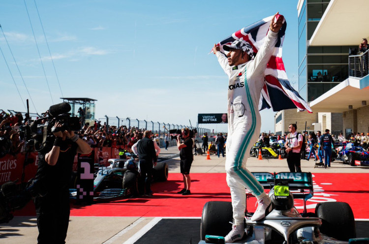 4 Makna Titel Juara Dunia Keenam Lewis Hamilton