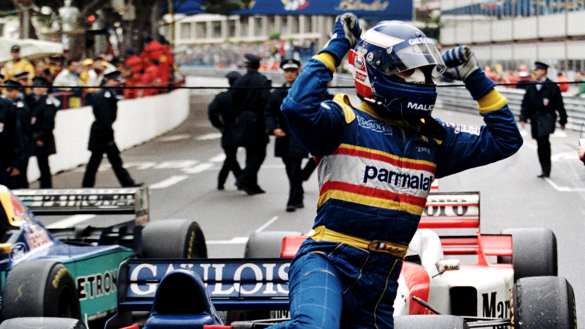 Kilas Balik Grand Prix Monaco 1996, Balapan Paling Gila Sepanjang Sejarah F1