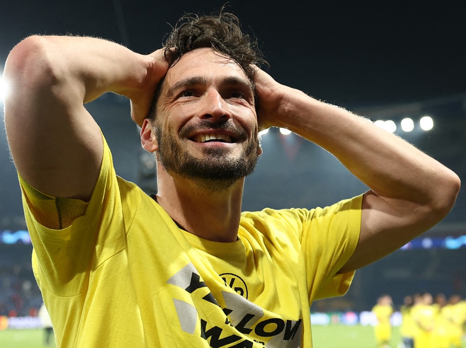 Mats Hummels, Pahlawan Borussia Dortmund Pengukir Rekor