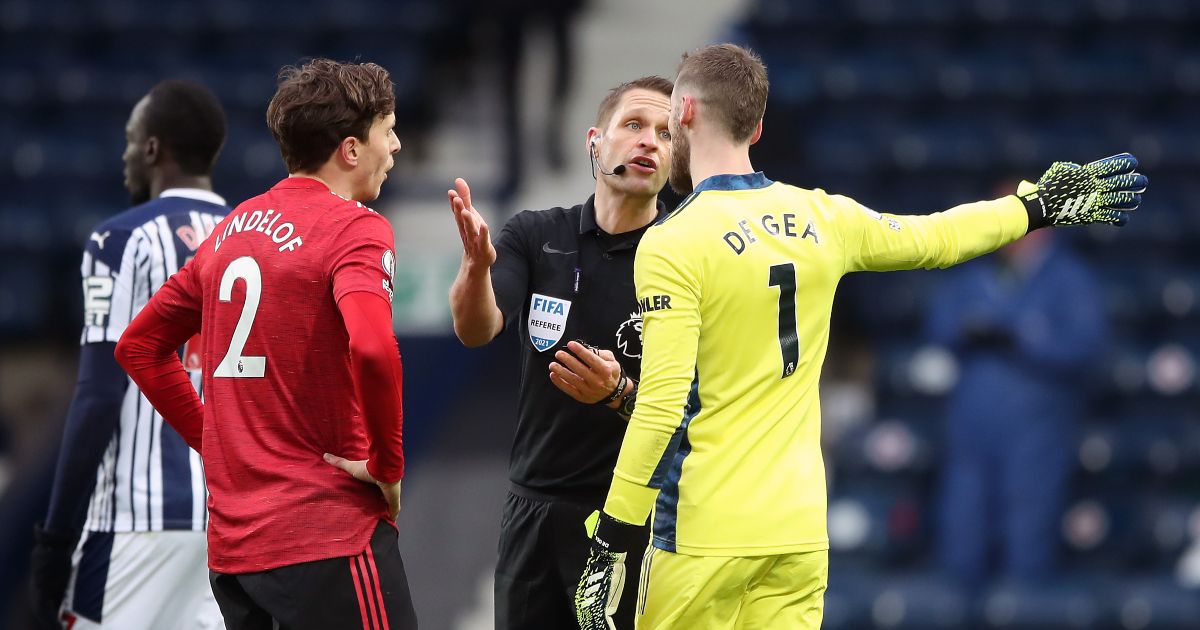 Manchester United Sudah Terbiasa Dicurangi Wasit Sejak Latihan