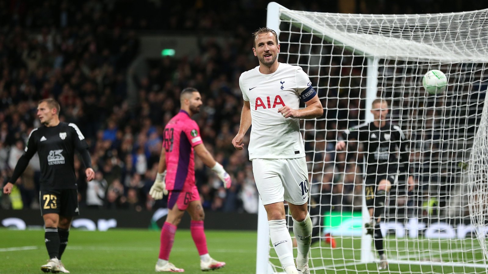 Harry Kane Mulai Ingat Cara Bikin Gol