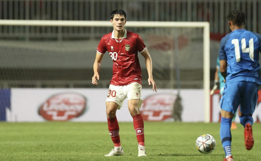 Shin Tae-yong Bertolak ke Inggris, Temui Klub Elkan Baggott demi Piala AFF 2022