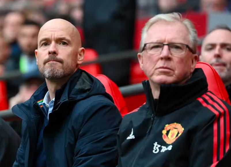 Saran untuk Man United: Depak Ten Hag, Angkat McClaren sebagai Pelatih Interim