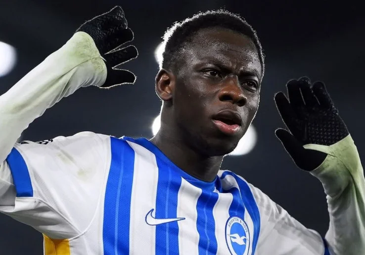Alot, Negosiasi Liverpool dengan Brighton untuk Yankuba Minteh