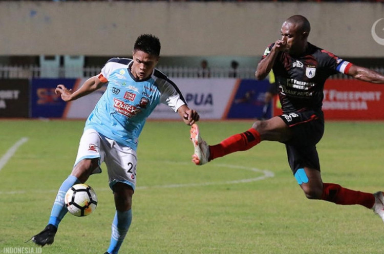 Madura United 2-2 Persipura Jayapura, Elisa Basna Bikin Sape Kerrab Gigit Jari