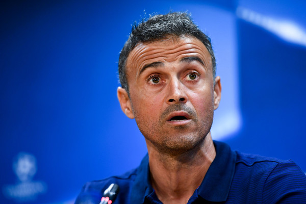 Ingin Kalahkan Atletico, Enrique Berharap Dukungan Publik Camp Nou