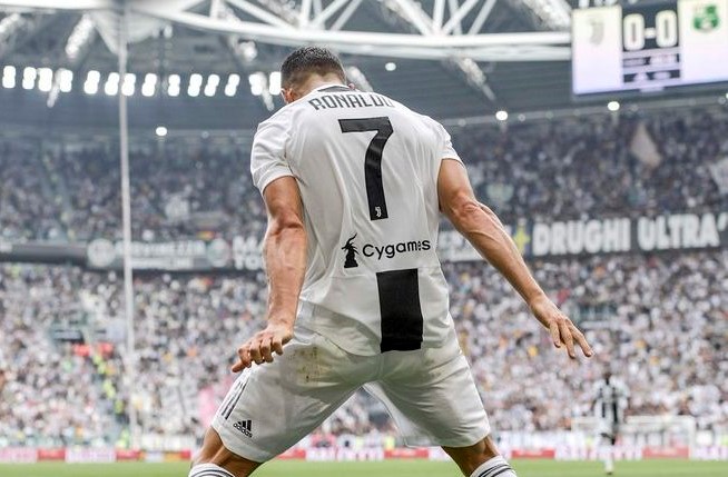 Statistik Cantik di Balik Gol Pertama Ronaldo bersama Juventus