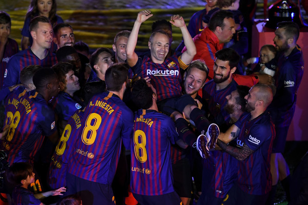 Pelatih Barcelona Sebut Andres Iniesta Pemain Langka