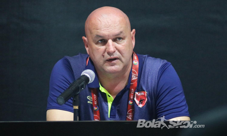 Bojan Hodak Pelatih PSM Makassar