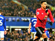 Sepasang Gol Indah Bawa MU Menang di Markas Everton