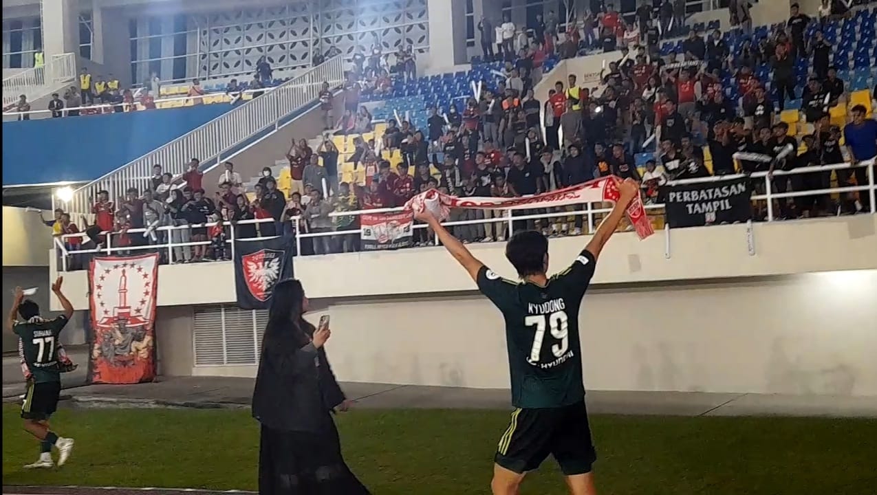 Kapten Jeonbuk Hyundai Motors Terkagum dengan Dukungan Suporter untuk Persis Solo