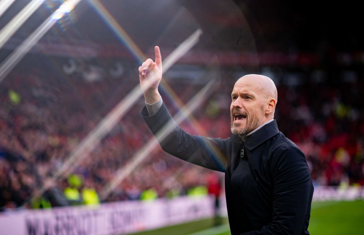 Pesan Ten Hag untuk Fans: Datang ke Old Trafford dan Saksikan Man United Kalahkan Barcelona