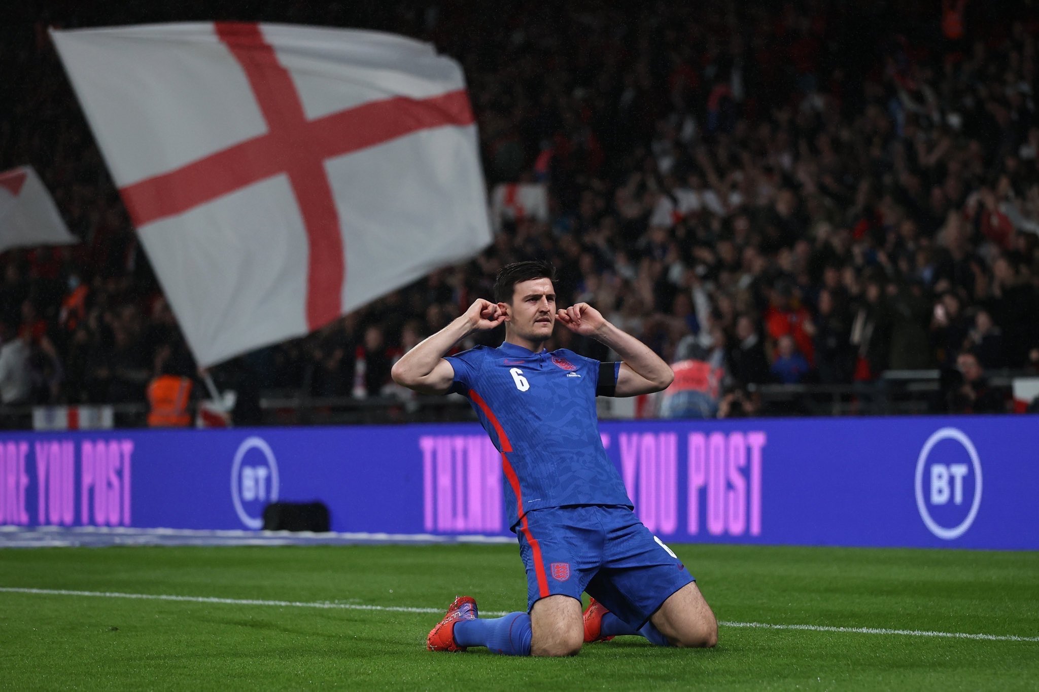 Cetak gol untuk Inggris, Selebrasi Maguire Picu Amarah Roy Keane
