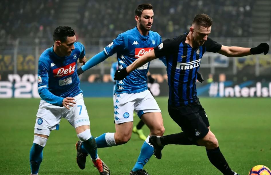 Prediksi Napoli Vs Inter: Panasnya Perebutan Scudetto