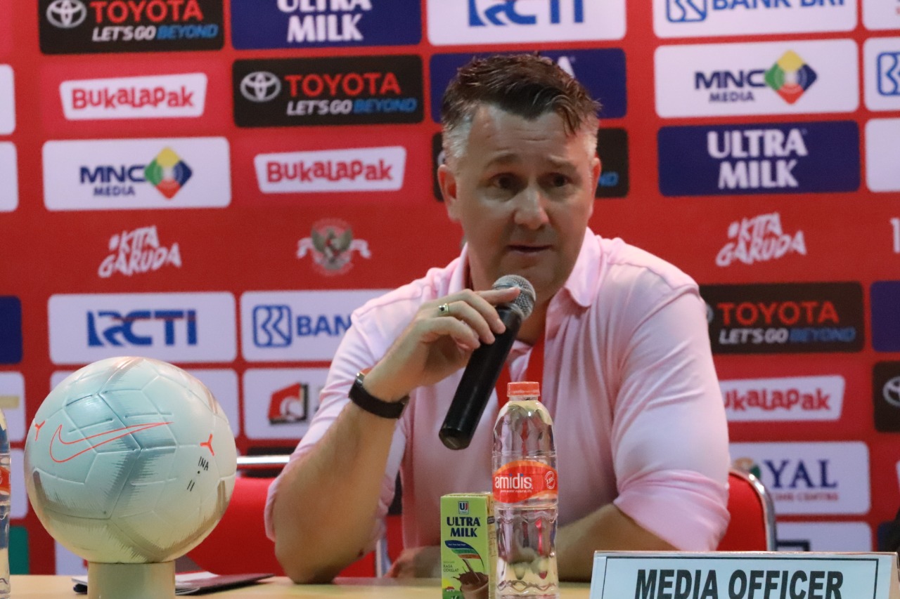 Pelatih Hong Kong Sebut Timnas Indonesia Bakal Menyulitkan di Piala AFF 2018