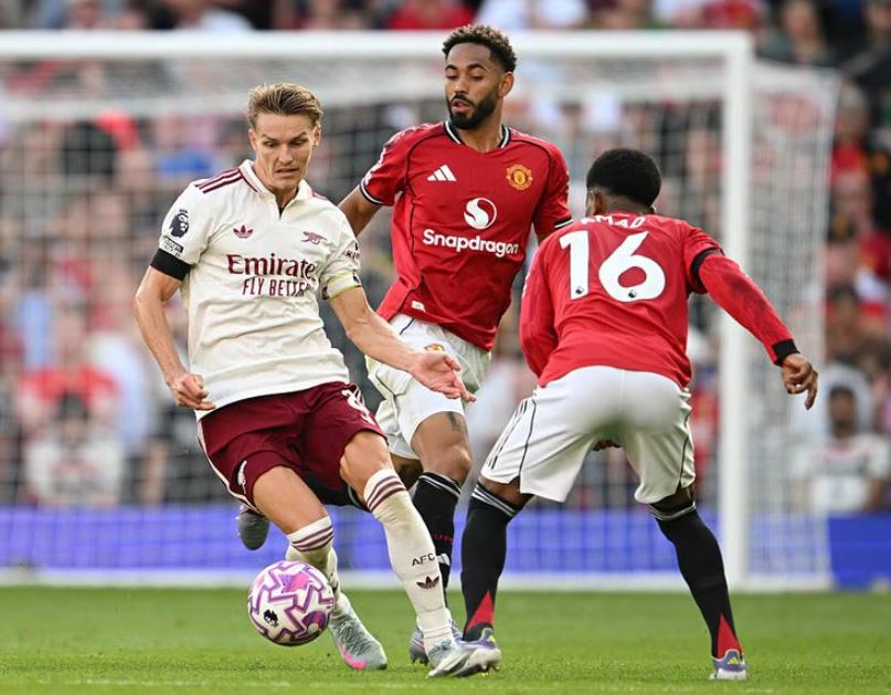Kalah 0-1 Melawan Arsenal, Manchester United Sudah Tampil Lebih Baik ketimbang Musim Lalu