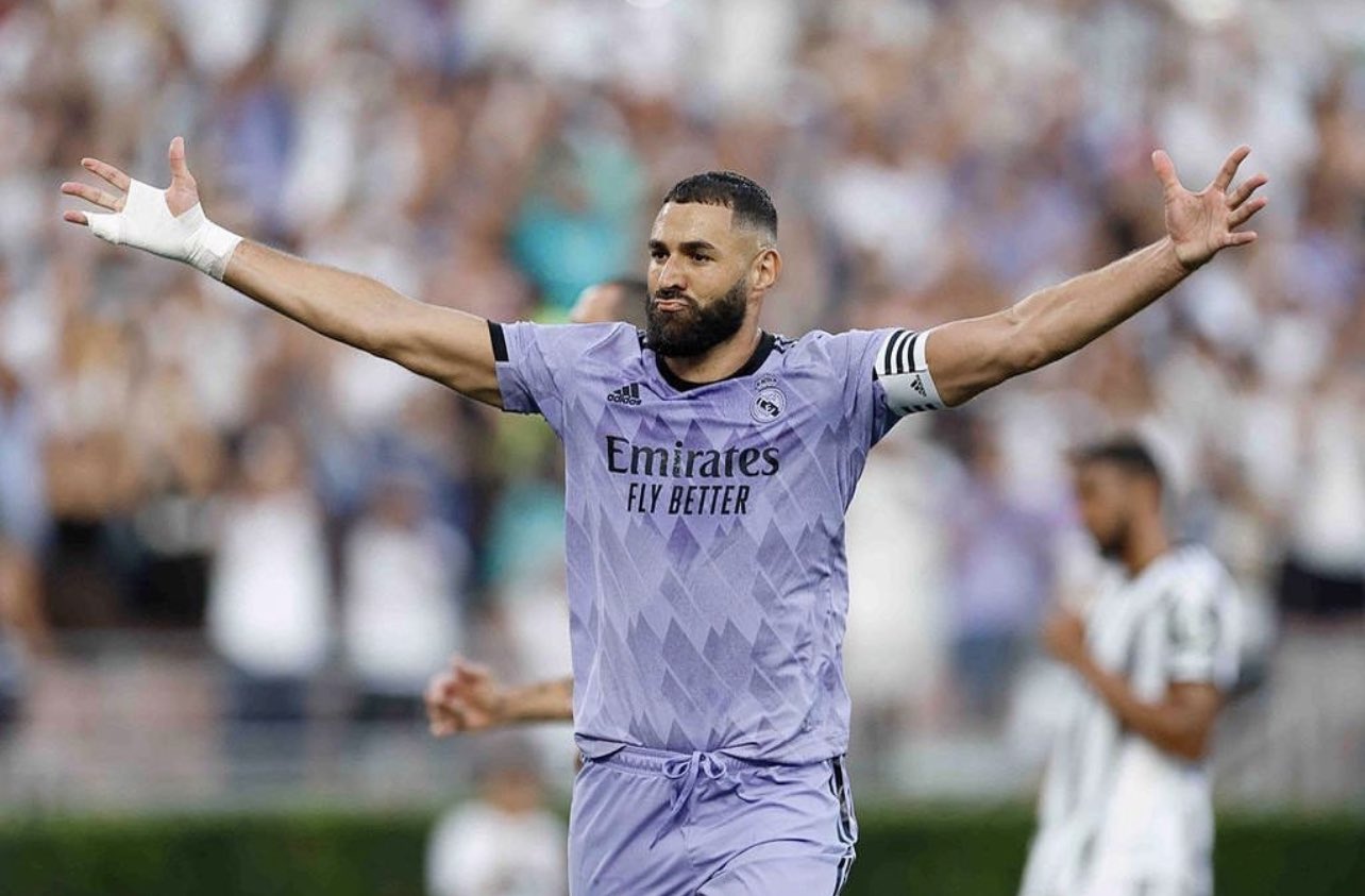 Carlo Ancelotti Tidak Berniat Cari Pelapis Karim Benzema