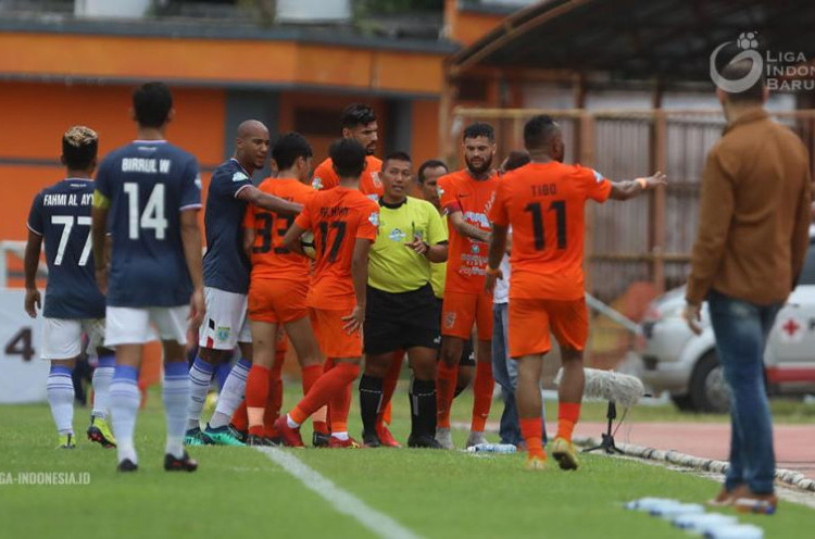 Persela Kecewa Kepemimpinan Wasit saat Hadapi Borneo FC di Samarinda