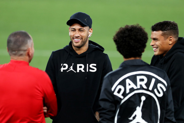 Pelatih PSG Bantah Neymar Akan Hengkang 