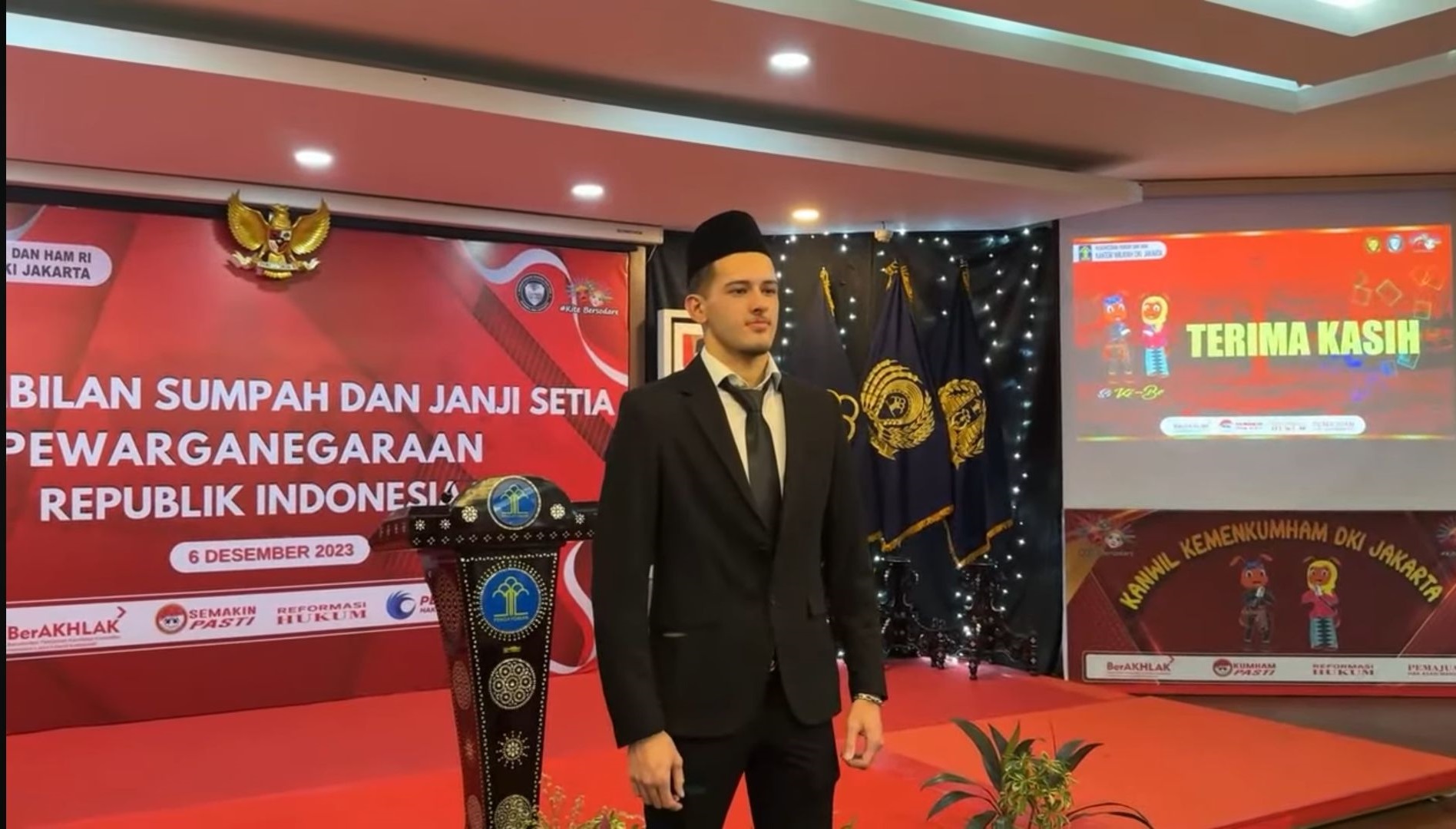 Justin Hubner Sah Menjadi WNI