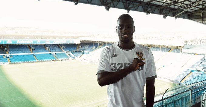 Manchester United Kembali Kalah Bersaing di Bursa Transfer, Kali Ini oleh Leeds United