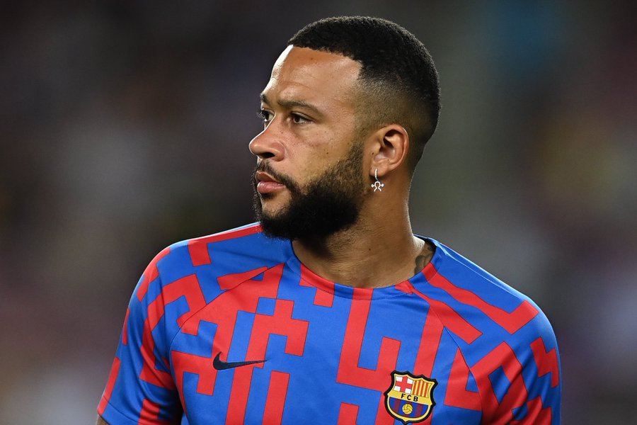Ketok Palu, Xavi Tegaskan Memphis Depay Tidak Akan Dilepas