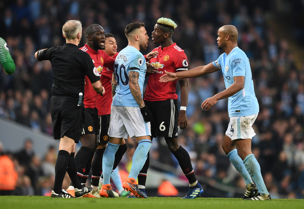 Mourinho Ikut Bahagia dengan Fans Man United Pasca Menunda Pesta Titel Premier League Man City