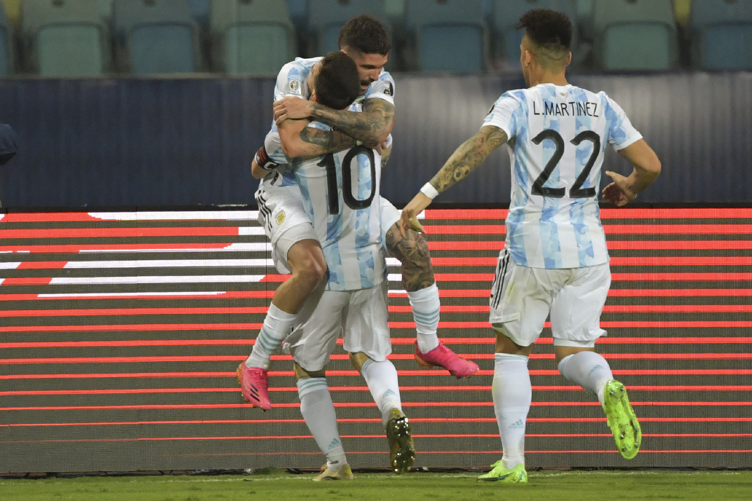 Copa America 2021 - Argentina 3-0 Ekuador: Aksi Gemilang Lionel Messi Bawa La Albiceleste ke Semifinal