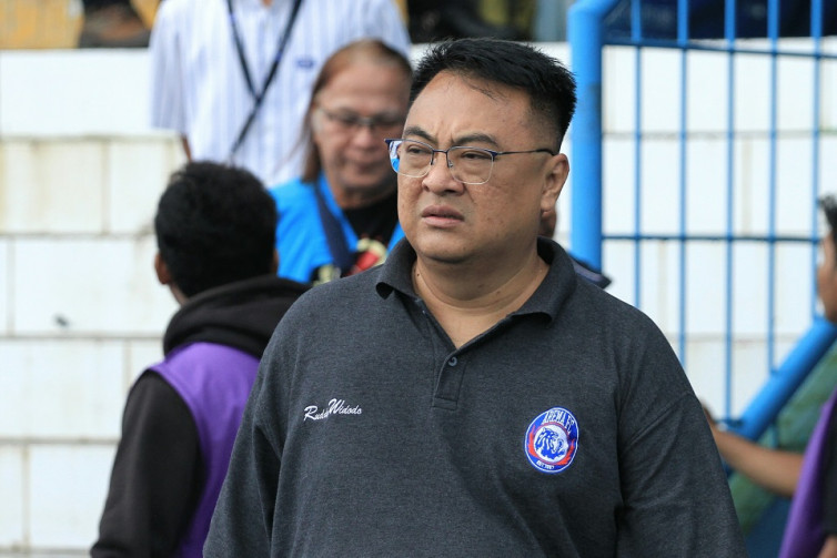 Soal Kontroversi Kinerja Wasit Liga 1, Arema FC Percaya Sepenuhnya kepada LIB