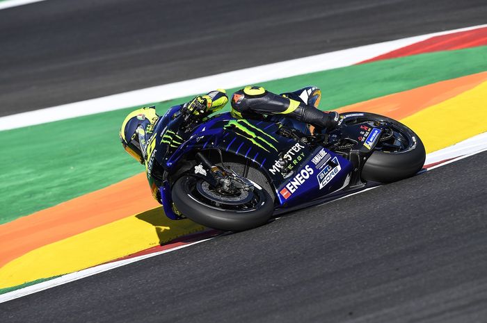 Kesulitan di MotoGP Portugal, Valentino Rossi Puyeng