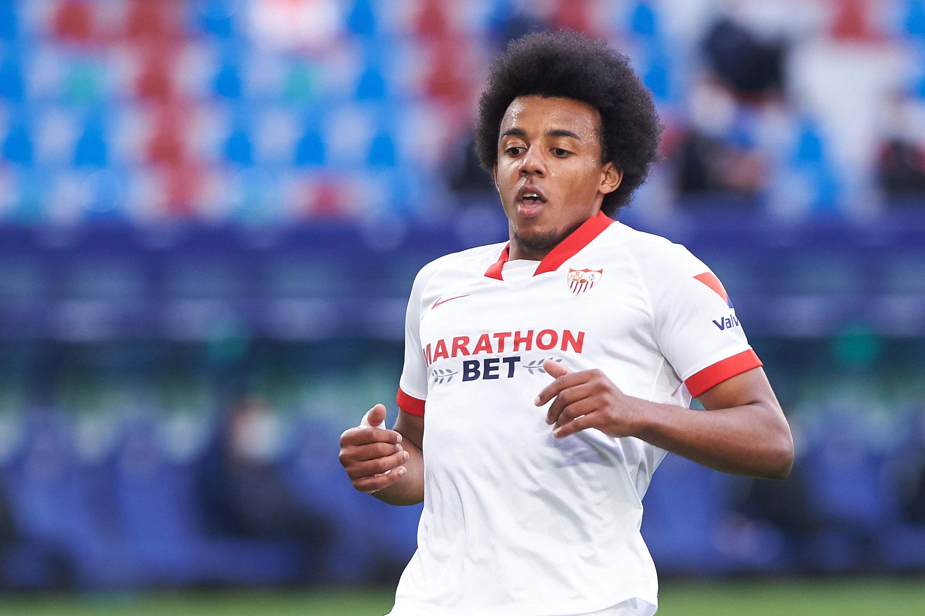 Chelsea Tak Keliru Memburu Jules Kounde