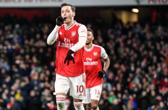 Mesut Ozil Beberkan Alasan Tolak Pemotongan Gaji dari Arsenal di Tengah Pandemi Virus Corona