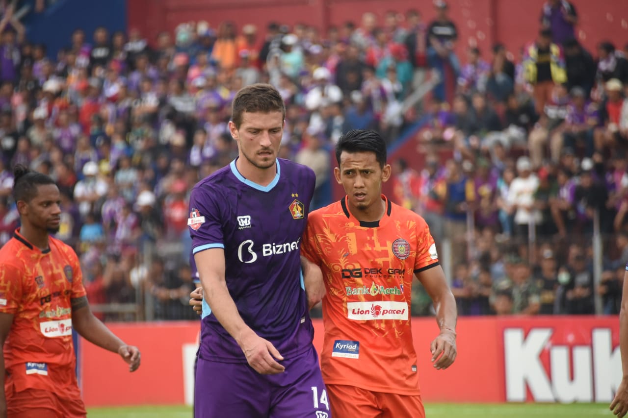 Libur Dua Pekan, Persik Kediri Tetap Lakukan Latihan Intensif