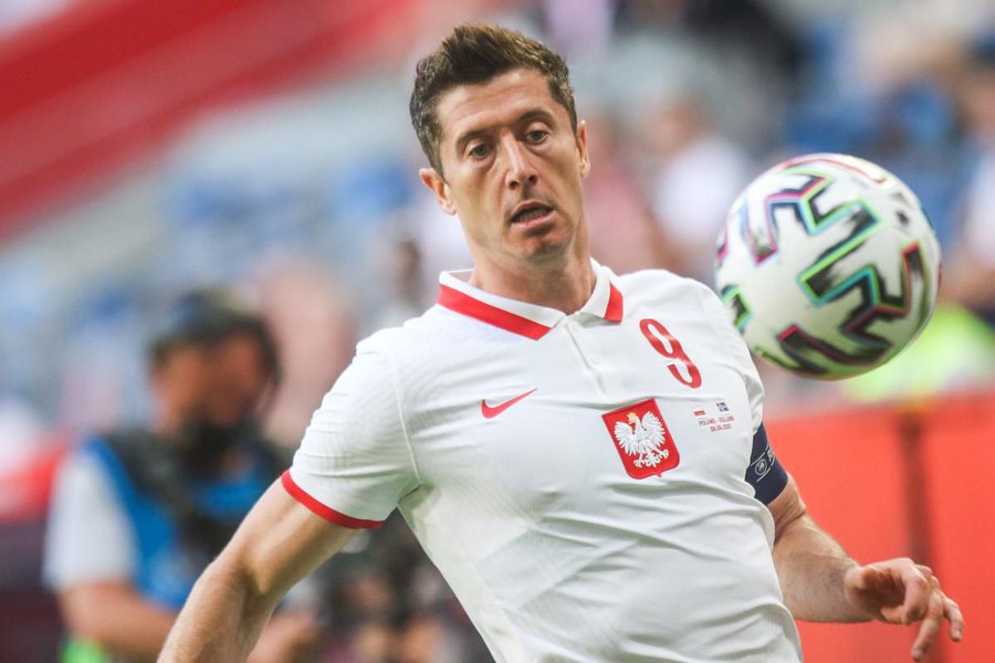 Kans Robert Lewandowski Mati Kutu di Hadapan Slovakia