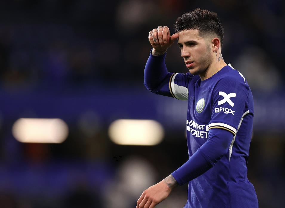 Naik Meja Operasi, Musim Telah Berakhir untuk Enzo Fernandez