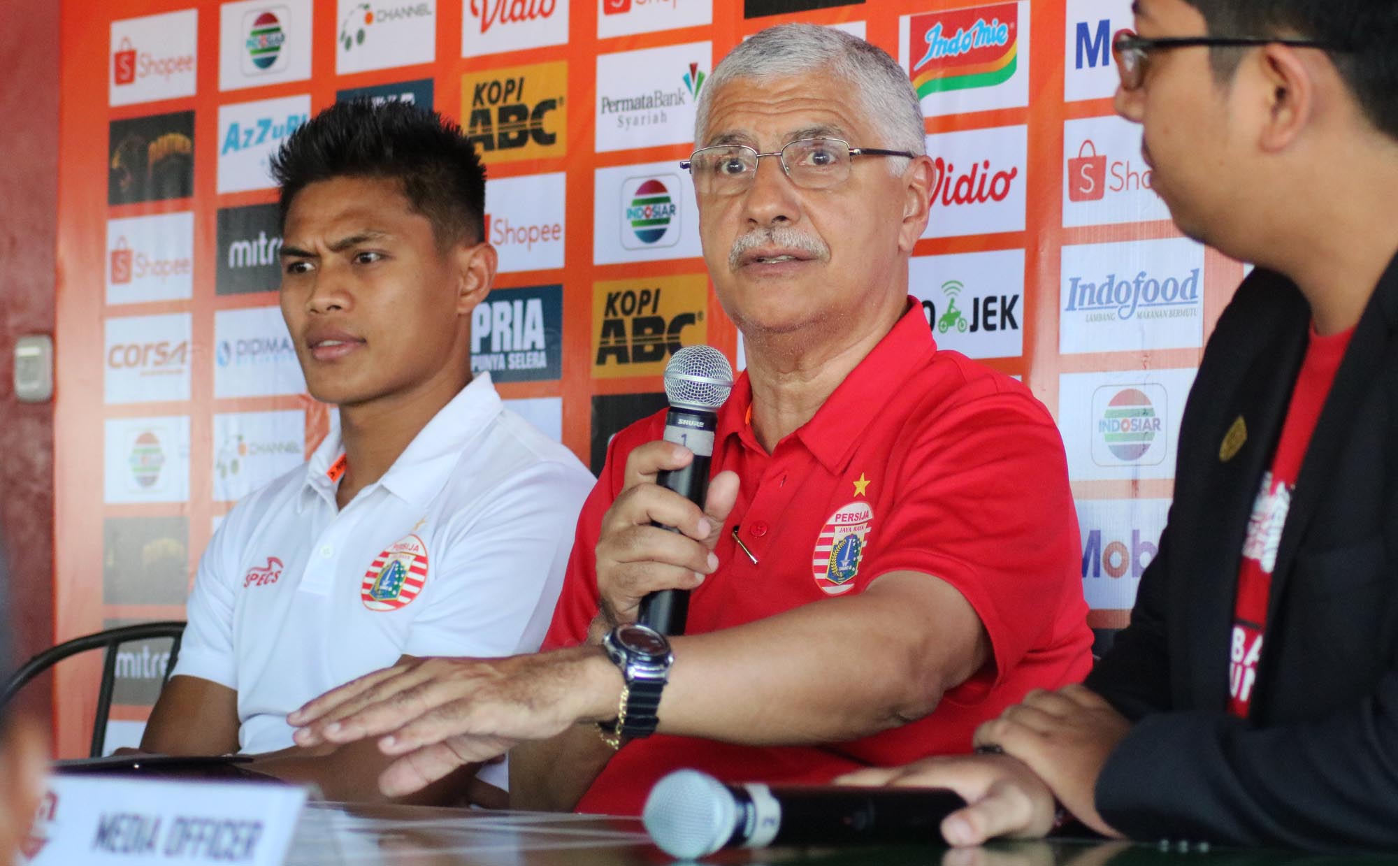 Pelatih Persija Edson Tavares Anggap Tak Ada yang Istimewa Laga Lawan Persib Bandung
