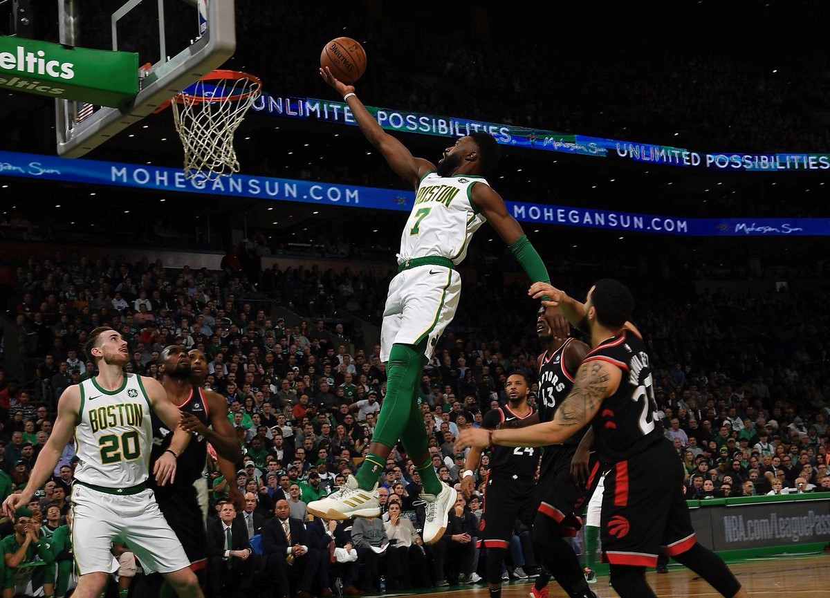 Hasil NBA: Celtics Bungkam Raptors, 58 Poin Harden Gagal Menangkan Rockets