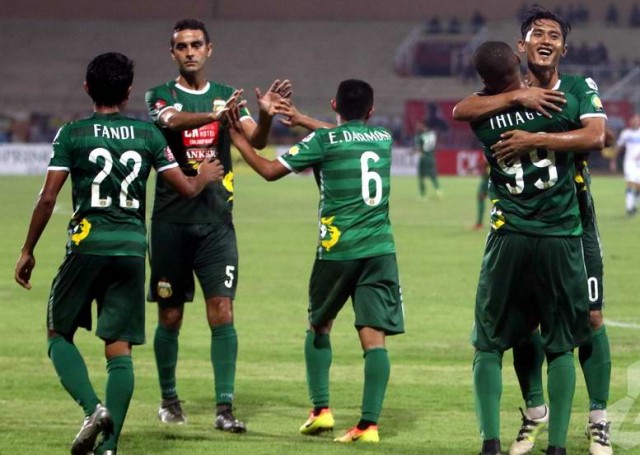 Surabaya On Fire Lawan Persipura