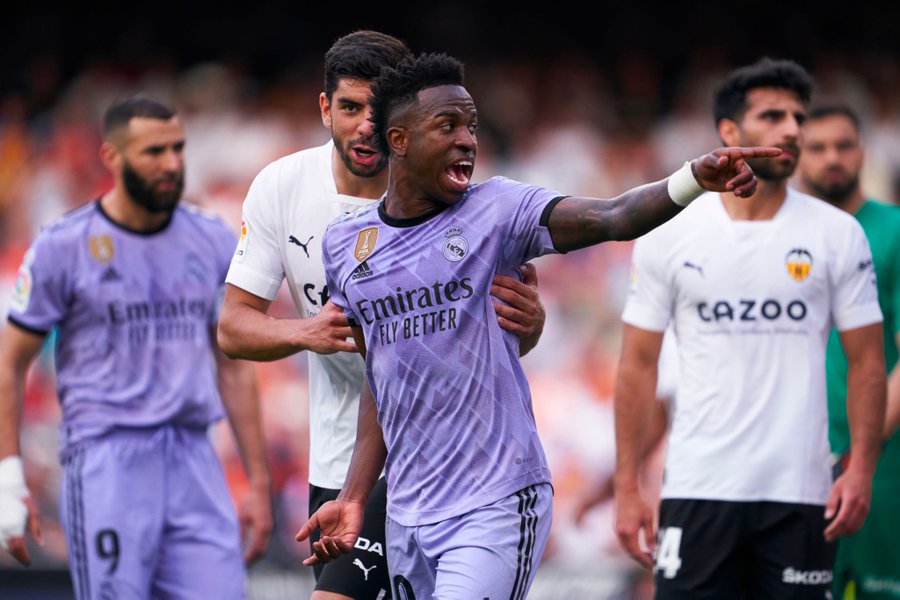 Menolak Menyerah, Vinicius Akan Lawan Pelaku Serangan Rasial bersama Madrid